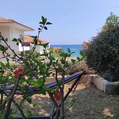 Bilocale Mazzarelli Holiday home *